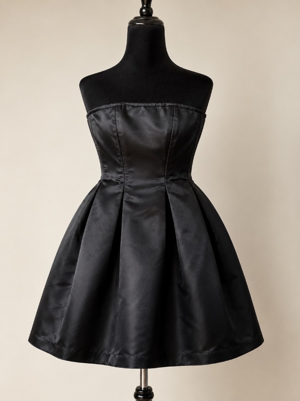 Marina Moscone Collective NWT Black Strapless Satin Mini Dress Size 2
